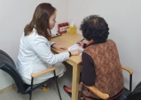 울진군, 치매환자분 치료비 지원받으세요