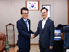 손병복 울진군수, 해양수산부 김성범 차관과 면담 손병복 울진군수, 해양수산부 김성범 차관과 면담