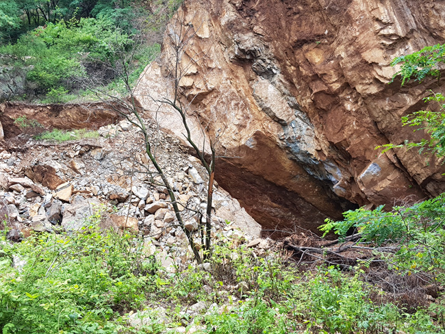 남수산함몰 (6).jpg