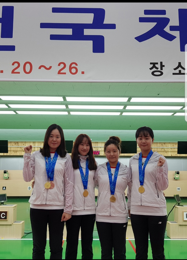 울진군청 사격실업팀 제98회 전국체육대회 금메달 및 동매달 사냥(왼부터 김수경, 서수완, 노보미, 편아해).jpg