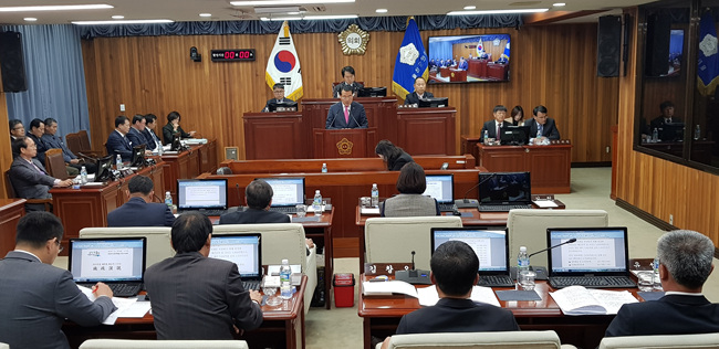 전찬걸 2019예산안연설 (1).jpg