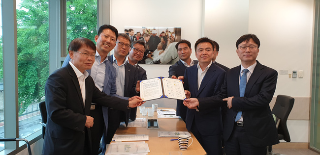 사용후핵연료 공동건의문 전달(세정담당관).jpg