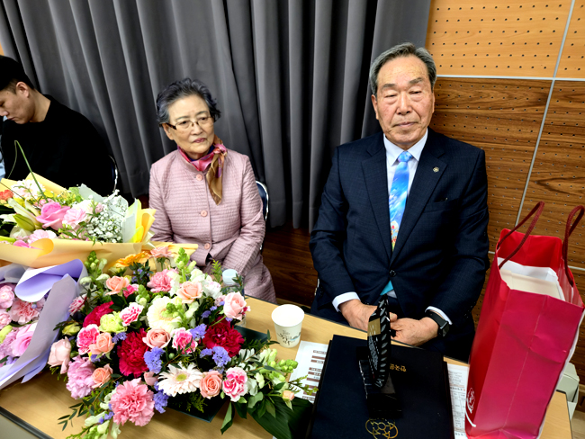 김성준 부부.jpg