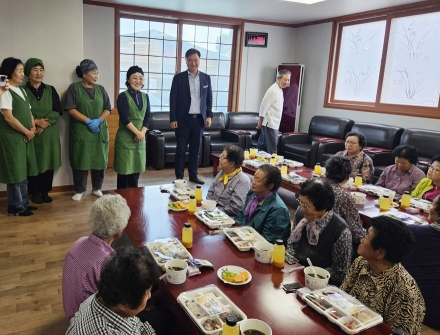 울진군우리음식연구회, ‘어르신 정 나누기’ 하반기 행사 성료