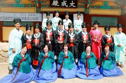 울진군, 평해·울진향교 ‘추기 석전대제’ 봉행
