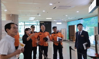 울진소방서, 여름철 맞아 다중이용업소 덕구온천호텔 현장 안전 점검